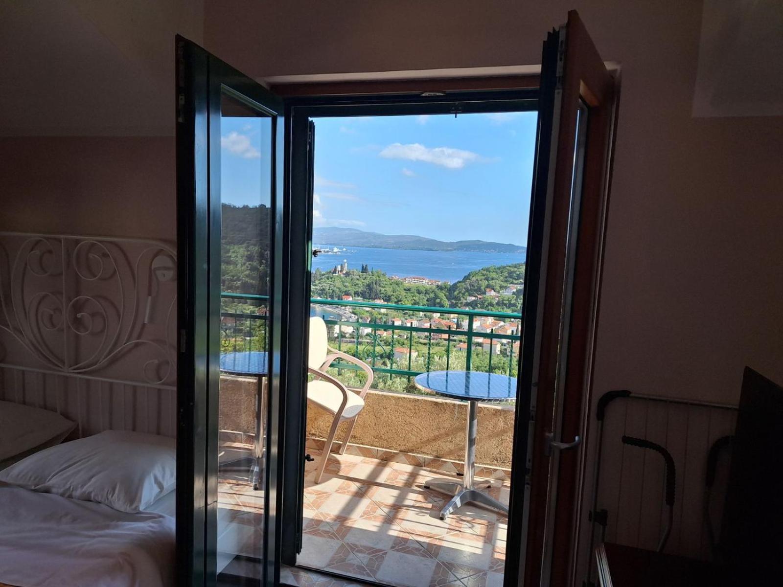 Holiday Home Sunny Hill Kamenari Zewnętrze zdjęcie