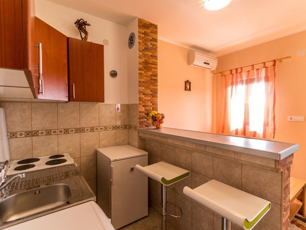 Holiday Home Sunny Hill Kamenari Pokój zdjęcie