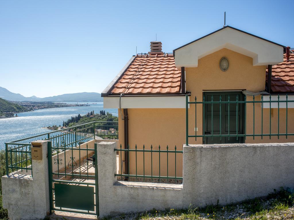 Holiday Home Sunny Hill Kamenari Zewnętrze zdjęcie
